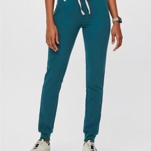 FIGS NWT Zamora scrub pants CARIBBEAN BLUE